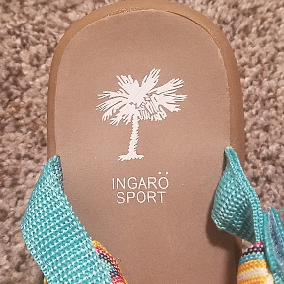NWOT sandals - Picture 3 of 5